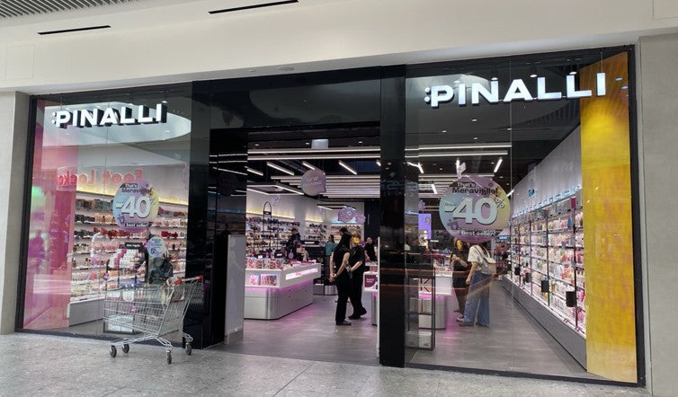 VT cosmetics entra per la prima volta in Pinalli, il principale retailer di bellezza in Italia!