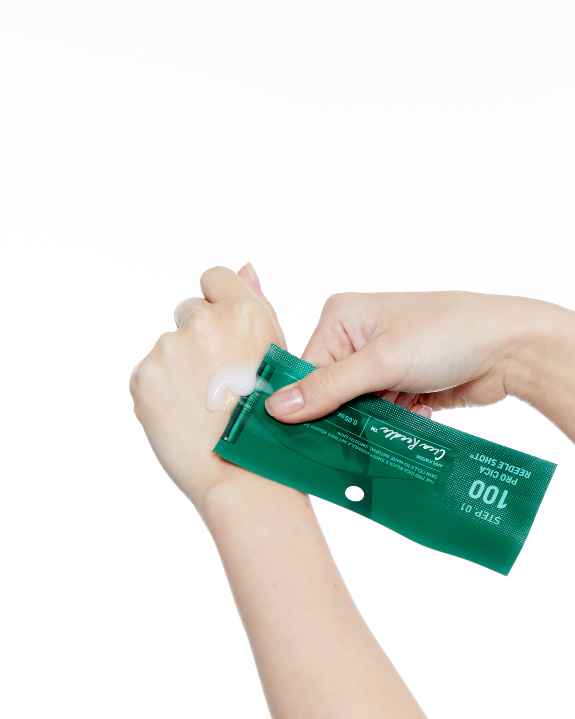 VT PRO CICA REEDLE SHOT 100 2-STUFIGE HYDROGELMASKE